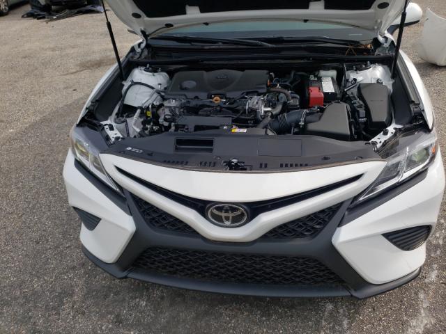 Photo 6 VIN: 4T1G11AK7LU502238 - TOYOTA CAMRY SE 