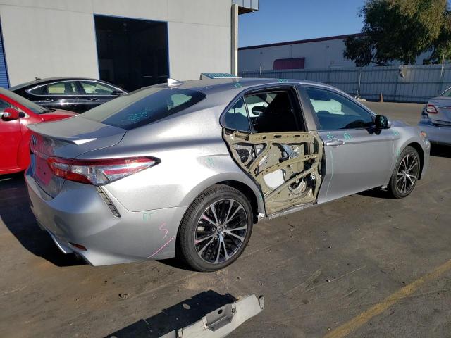 Photo 2 VIN: 4T1G11AK7LU885369 - TOYOTA CAMRY SE 