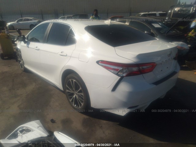 Photo 2 VIN: 4T1G11AK7LU909153 - TOYOTA CAMRY 