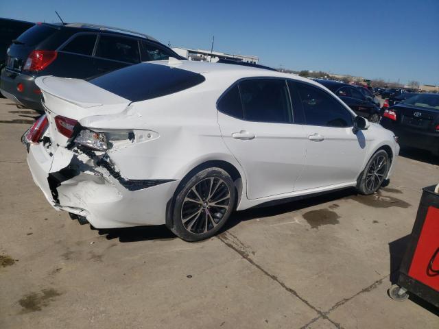 Photo 2 VIN: 4T1G11AK7LU926387 - TOYOTA CAMRY SE 