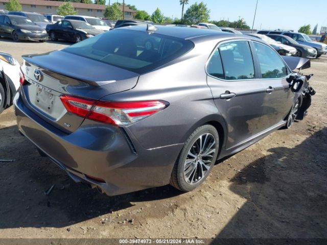 Photo 3 VIN: 4T1G11AK7LU942007 - TOYOTA CAMRY 