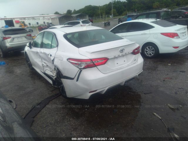 Photo 2 VIN: 4T1G11AK7LU969062 - TOYOTA CAMRY 