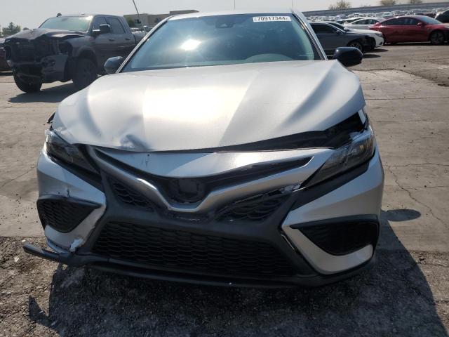 Photo 4 VIN: 4T1G11AK7MU438641 - TOYOTA CAMRY SE 