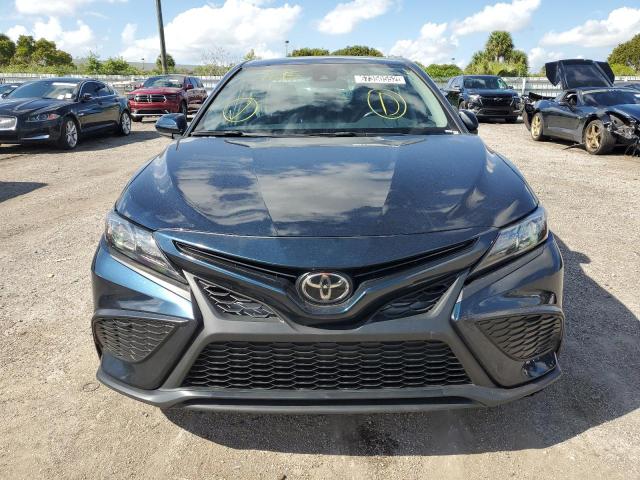 Photo 4 VIN: 4T1G11AK7MU513600 - TOYOTA CAMRY SE 