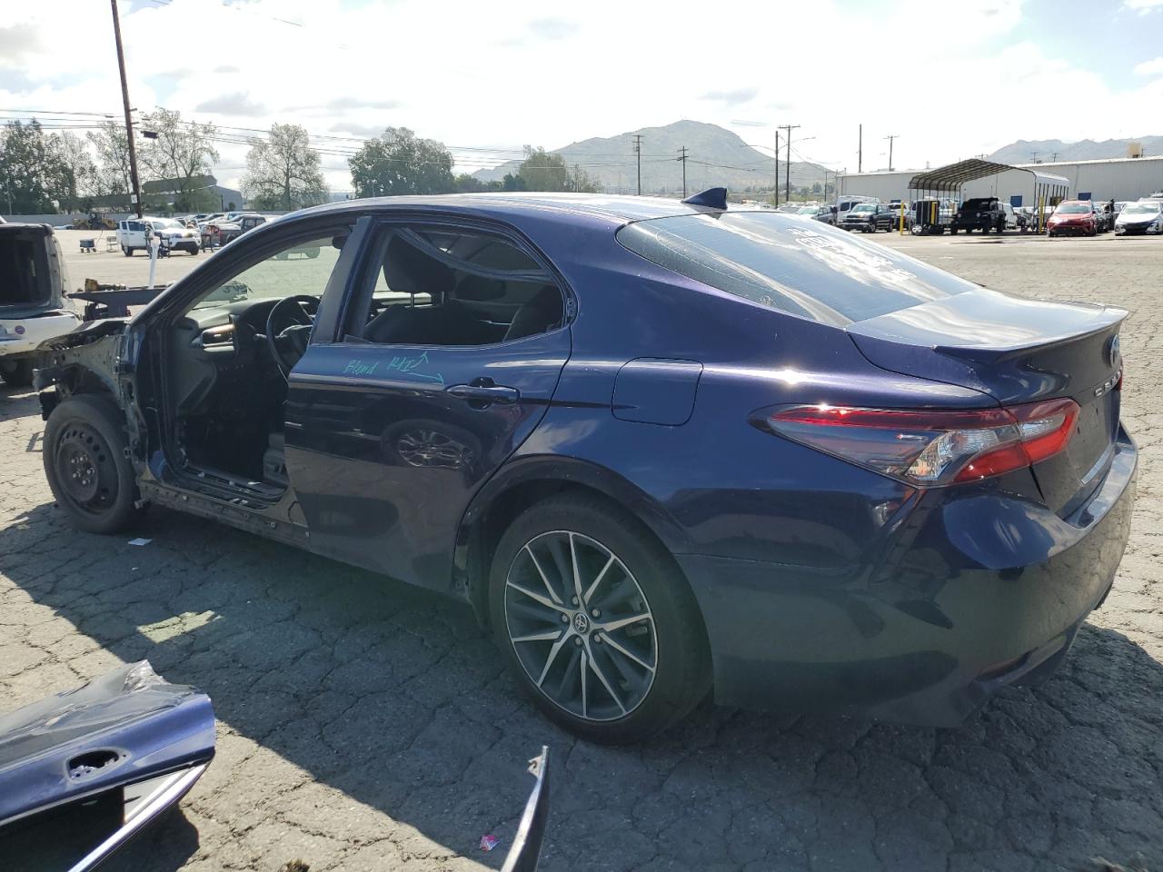 Photo 1 VIN: 4T1G11AK7MU542983 - TOYOTA CAMRY 