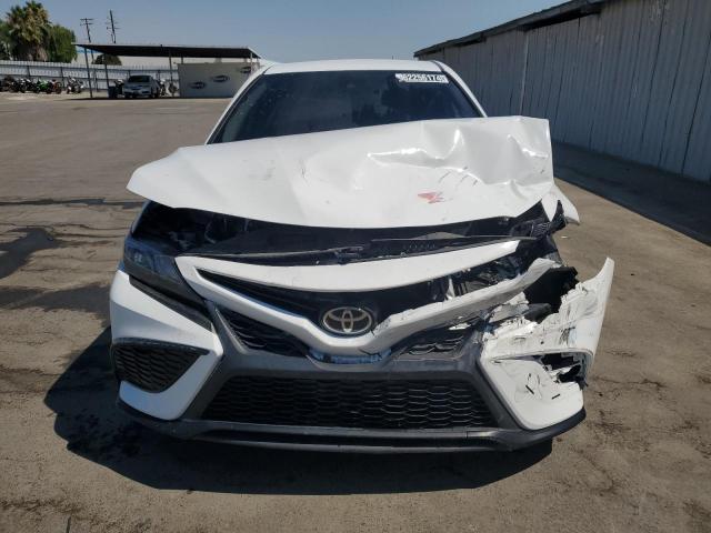 Photo 4 VIN: 4T1G11AK7MU565650 - TOYOTA CAMRY SE 