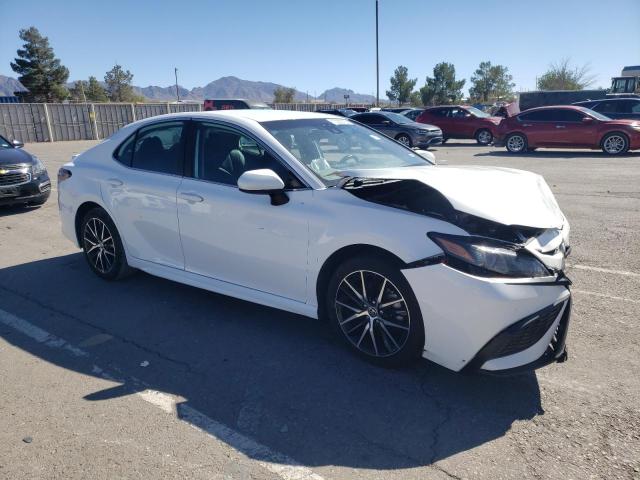 Photo 3 VIN: 4T1G11AK7MU572419 - TOYOTA CAMRY 