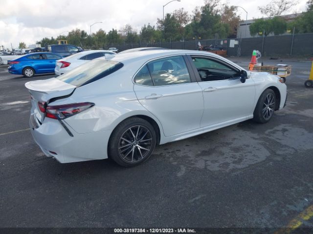 Photo 3 VIN: 4T1G11AK7PU176298 - TOYOTA CAMRY 