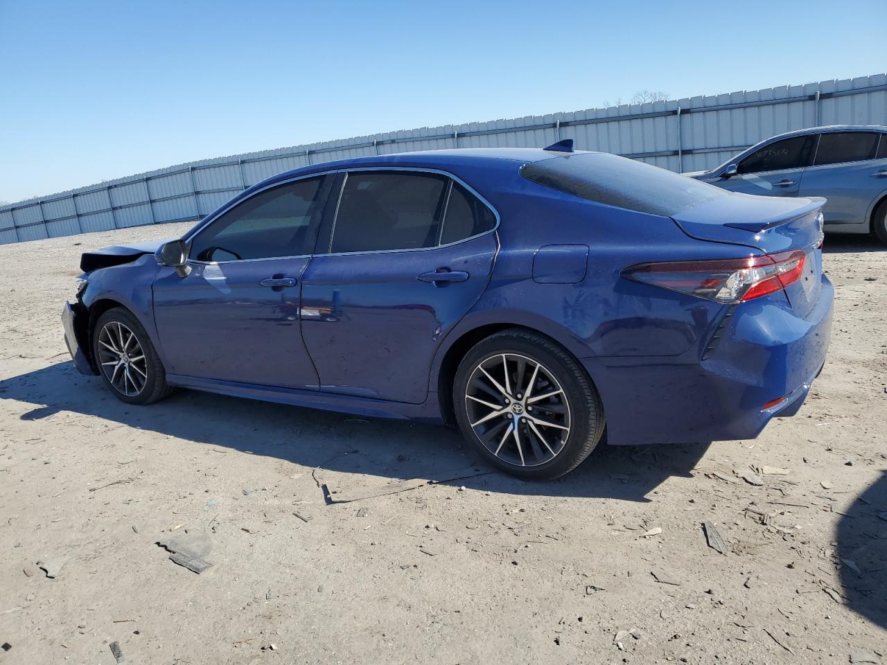 Photo 1 VIN: 4T1G11AK7PU186944 - TOYOTA CAMRY 