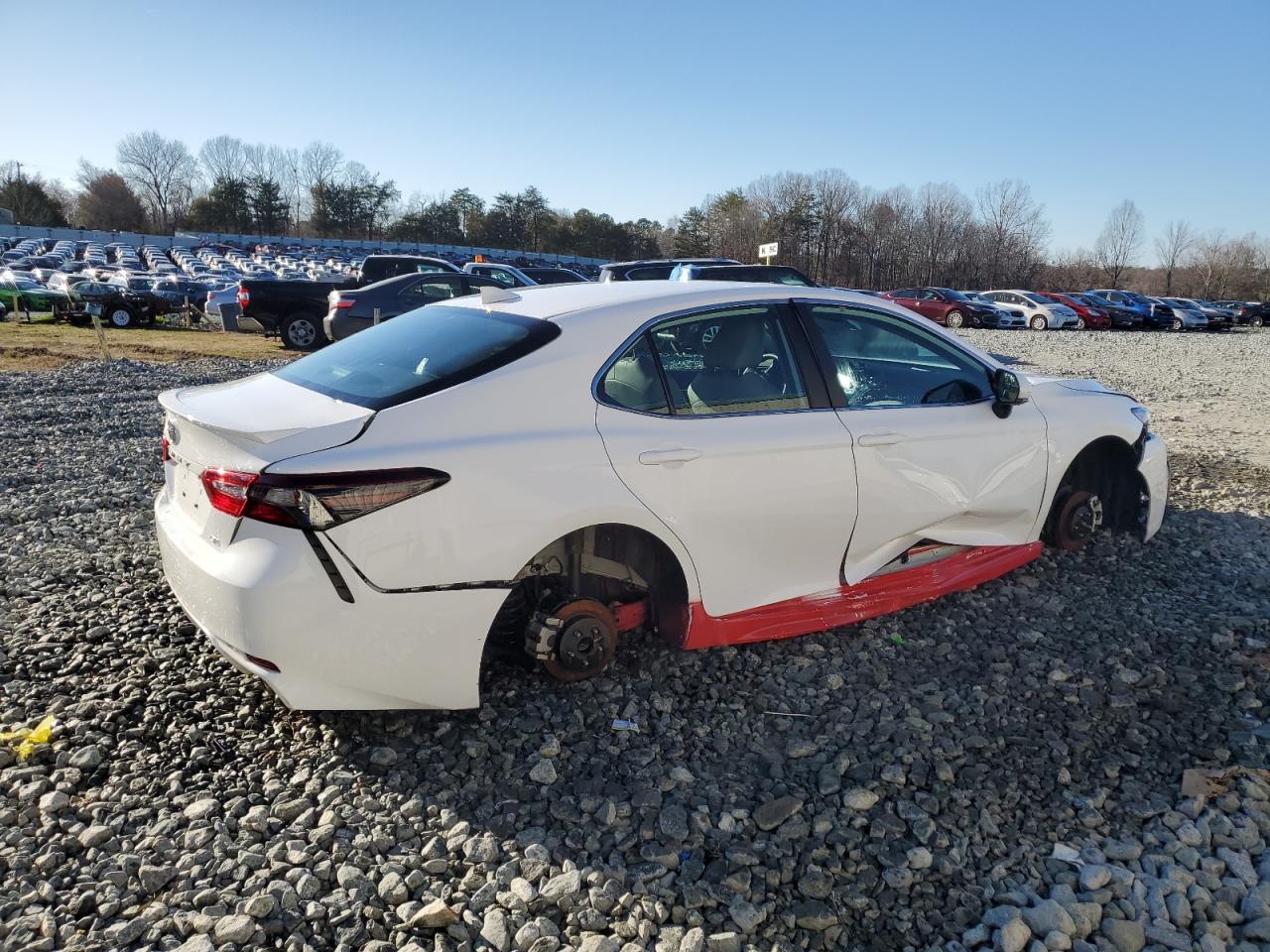 Photo 2 VIN: 4T1G11AK7PU746137 - TOYOTA CAMRY 