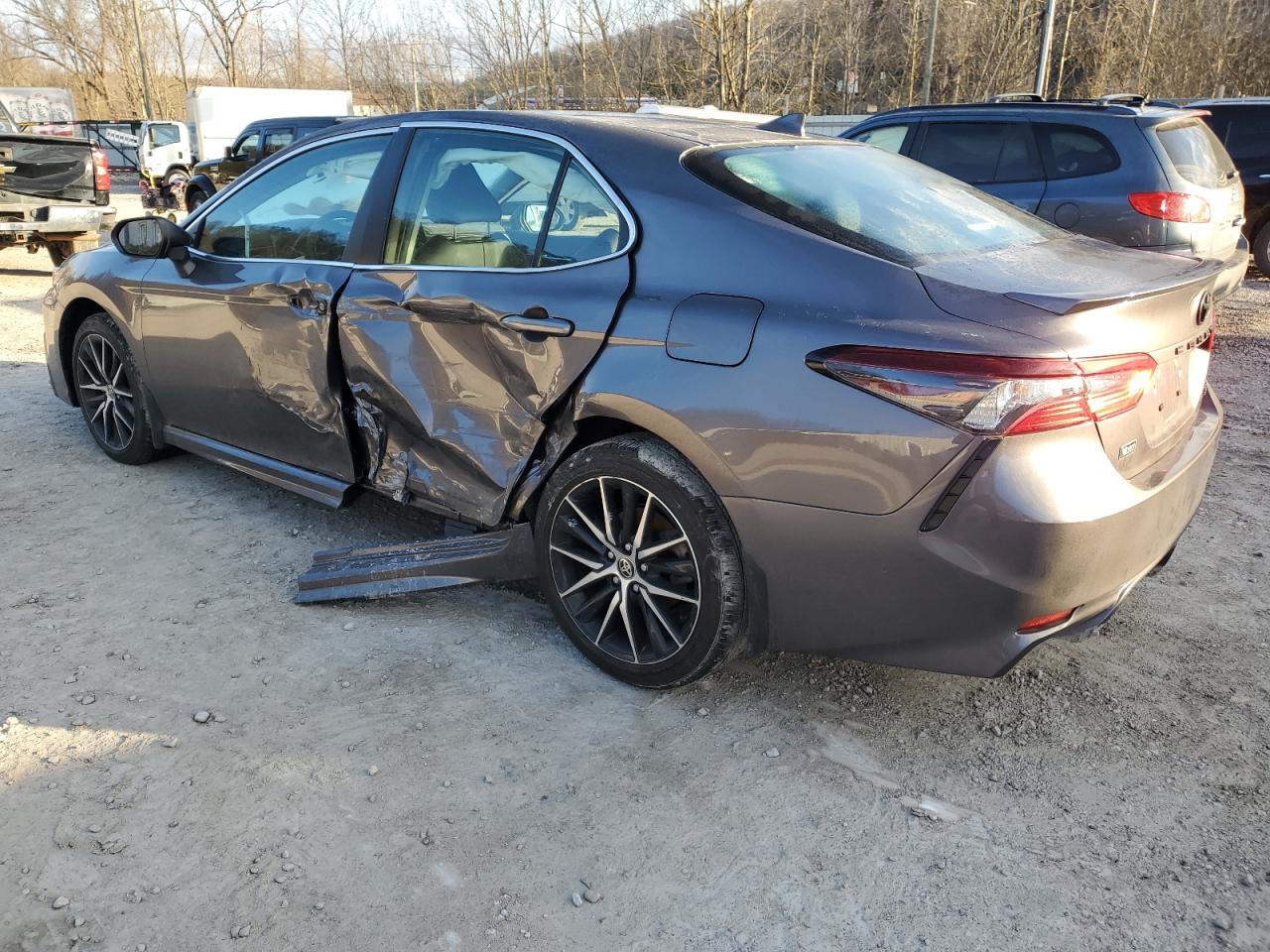 Photo 1 VIN: 4T1G11AK7RU841008 - TOYOTA CAMRY 