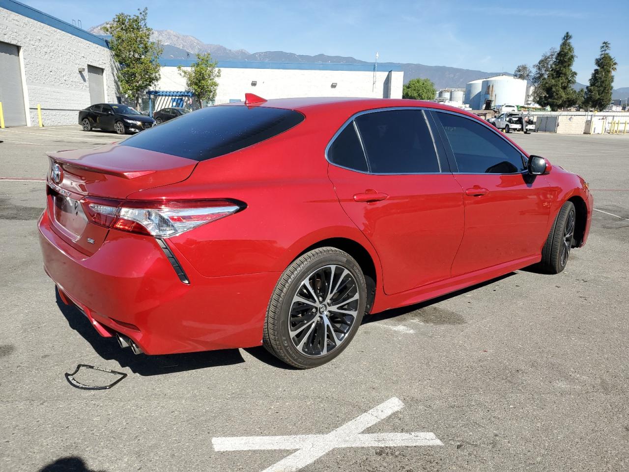 Photo 2 VIN: 4T1G11AK8LU306857 - TOYOTA CAMRY 