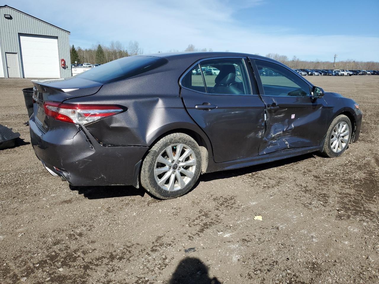 Photo 2 VIN: 4T1G11AK8LU359154 - TOYOTA CAMRY 