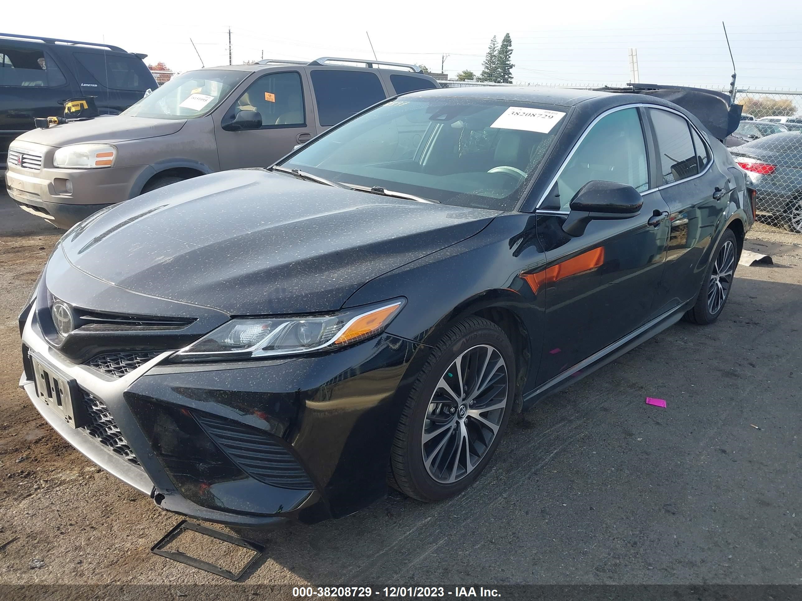 Photo 1 VIN: 4T1G11AK8LU871707 - TOYOTA CAMRY 