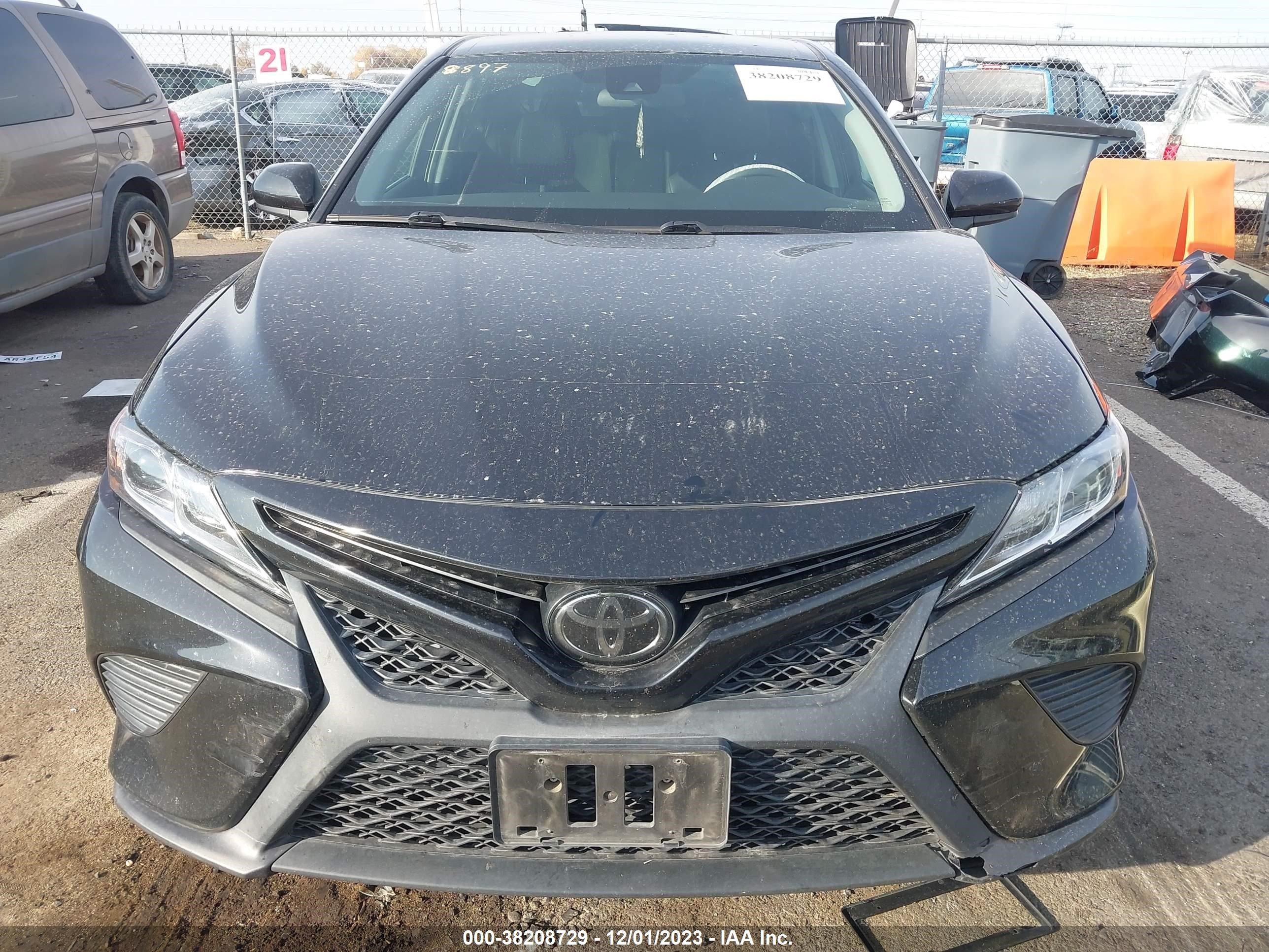 Photo 12 VIN: 4T1G11AK8LU871707 - TOYOTA CAMRY 