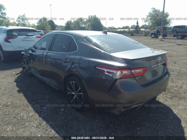 Photo 2 VIN: 4T1G11AK8LU884229 - TOYOTA CAMRY 