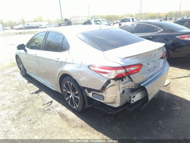 Photo 5 VIN: 4T1G11AK8LU890693 - TOYOTA CAMRY 