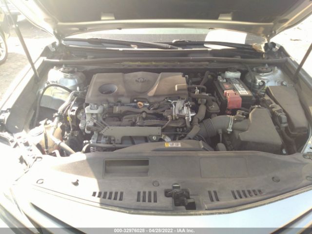 Photo 9 VIN: 4T1G11AK8LU890693 - TOYOTA CAMRY 