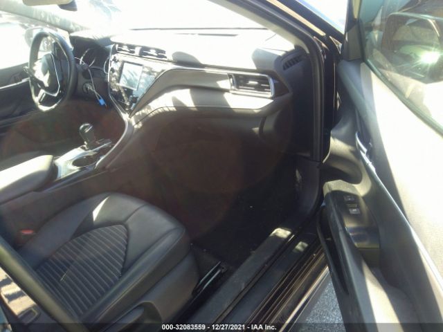 Photo 4 VIN: 4T1G11AK8LU903006 - TOYOTA CAMRY 