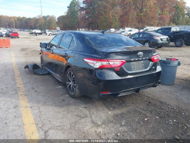 Photo 2 VIN: 4T1G11AK8LU921361 - TOYOTA CAMRY 