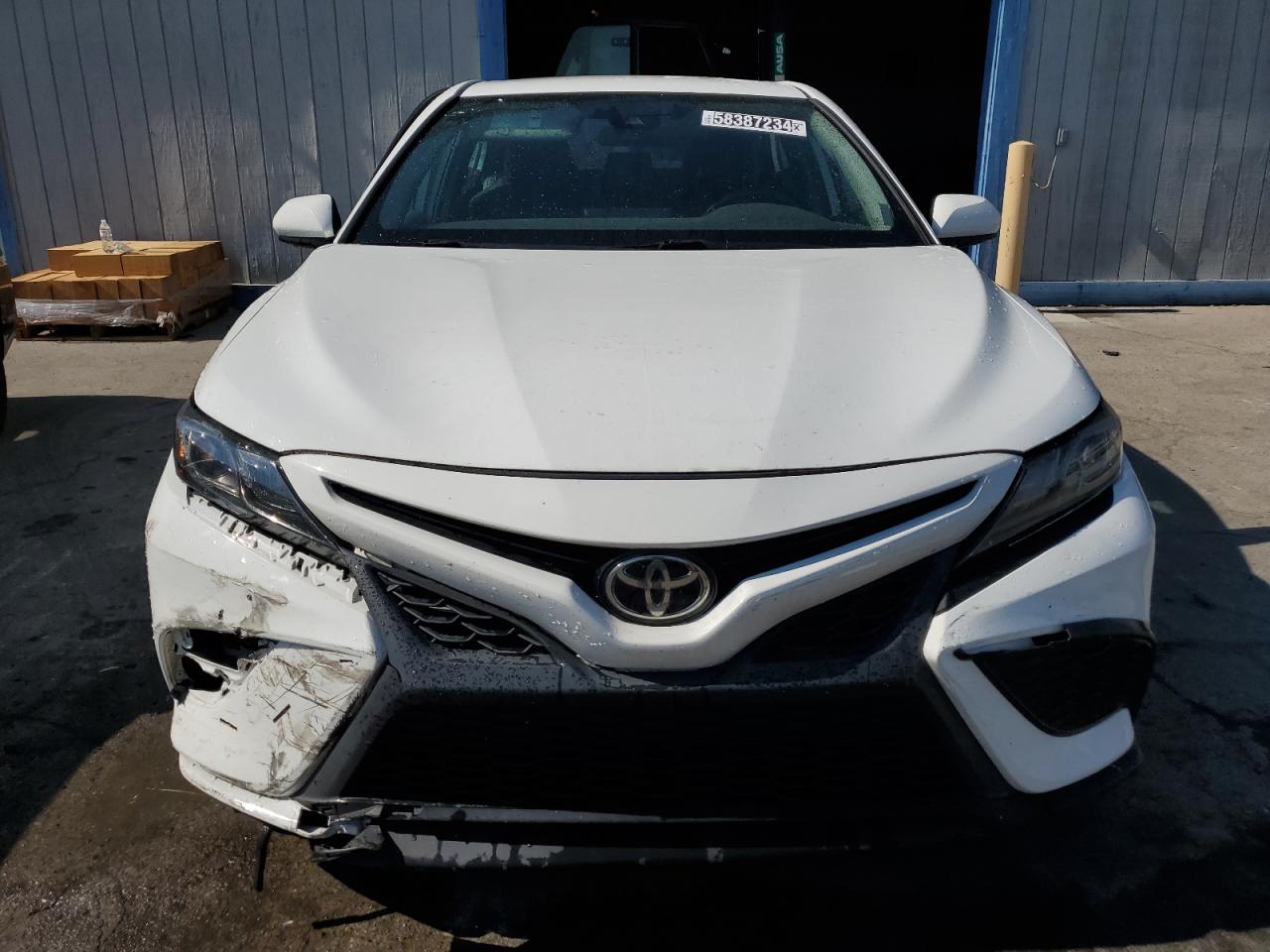 Photo 12 VIN: 4T1G11AK8MU407785 - TOYOTA CAMRY 