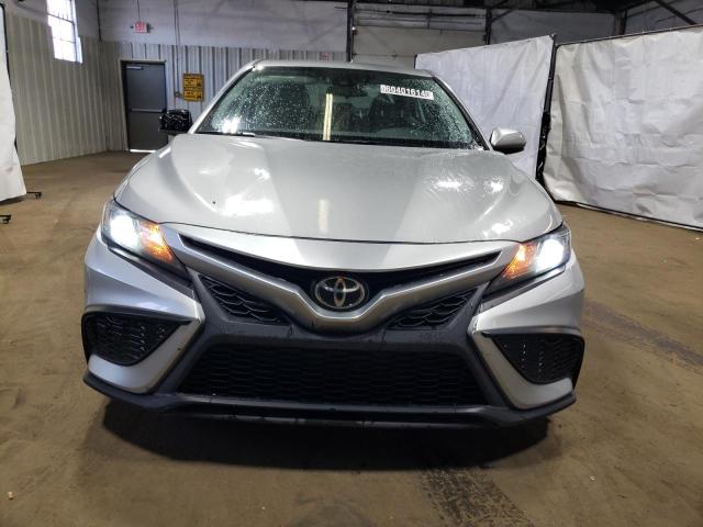 Photo 4 VIN: 4T1G11AK8MU440169 - TOYOTA CAMRY 