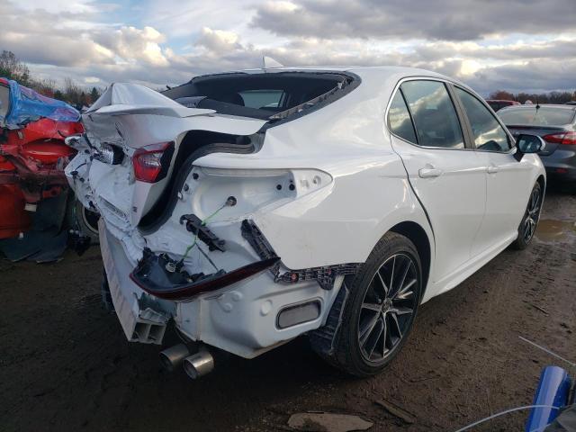 Photo 3 VIN: 4T1G11AK8MU468439 - TOYOTA CAMRY SE 