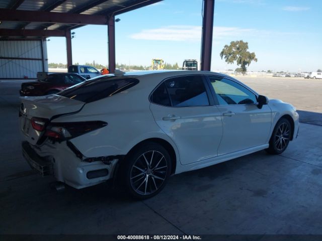 Photo 3 VIN: 4T1G11AK8MU526209 - TOYOTA CAMRY 