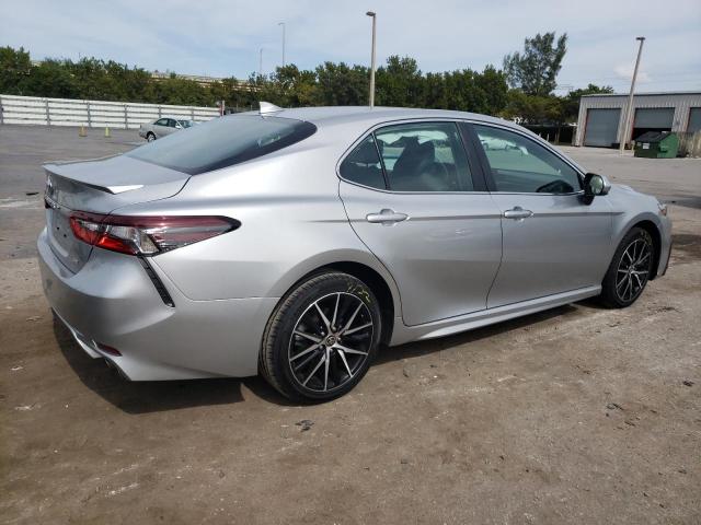 Photo 2 VIN: 4T1G11AK8MU529613 - TOYOTA CAMRY SE 