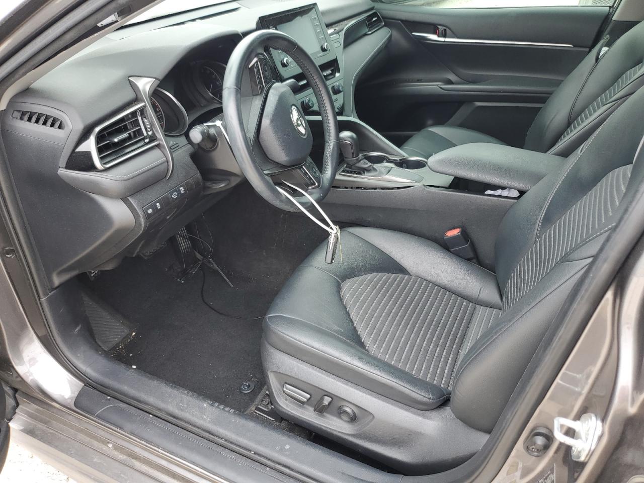 Photo 6 VIN: 4T1G11AK8MU532687 - TOYOTA CAMRY 