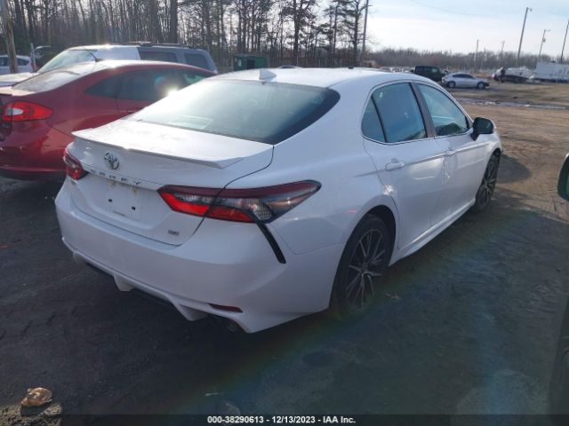 Photo 3 VIN: 4T1G11AK8MU557752 - TOYOTA CAMRY 