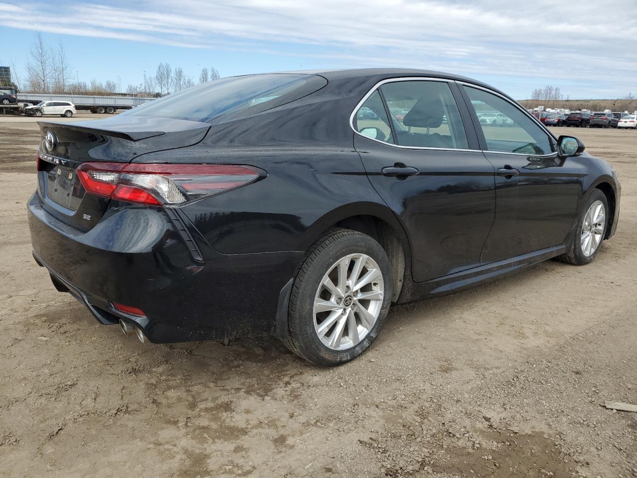 Photo 2 VIN: 4T1G11AK8MU561073 - TOYOTA CAMRY 