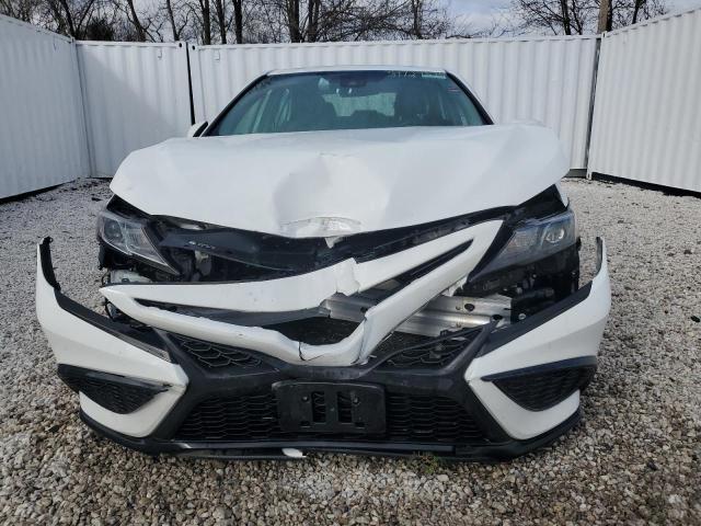 Photo 4 VIN: 4T1G11AK8MU588158 - TOYOTA CAMRY 