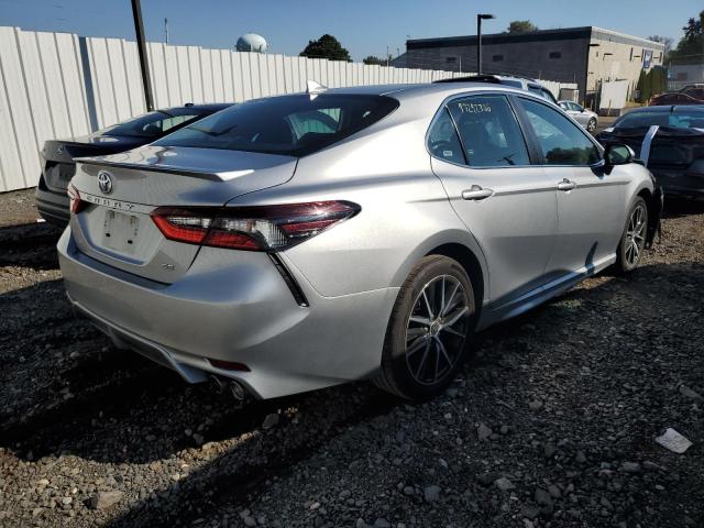 Photo 3 VIN: 4T1G11AK8MU590587 - TOYOTA CAMRY SE 