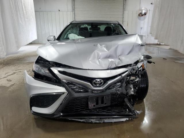 Photo 4 VIN: 4T1G11AK8MU599998 - TOYOTA CAMRY SE 