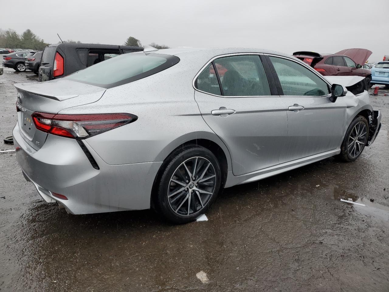 Photo 2 VIN: 4T1G11AK8MU601054 - TOYOTA CAMRY 