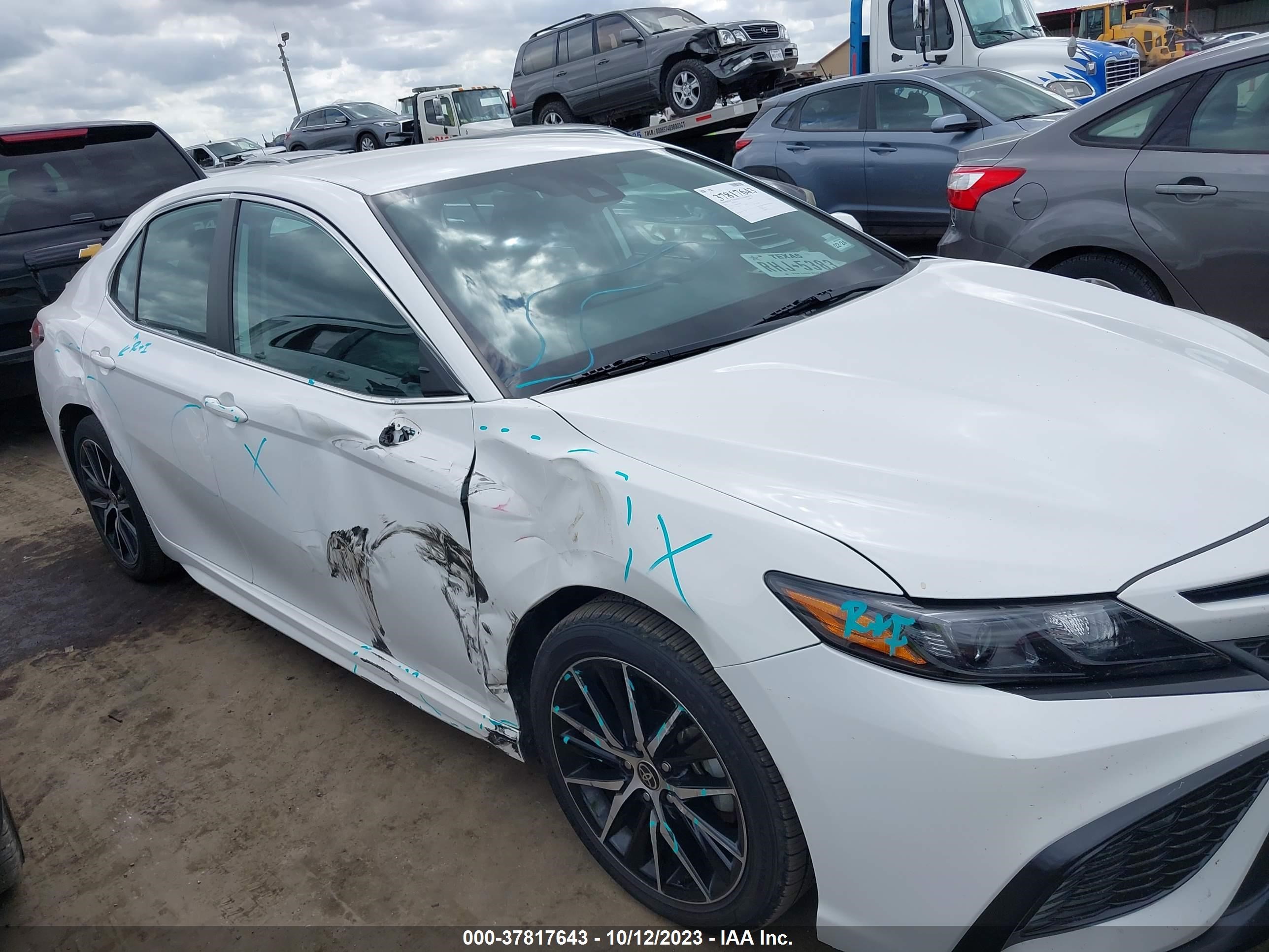 Photo 12 VIN: 4T1G11AK8NU028027 - TOYOTA CAMRY 