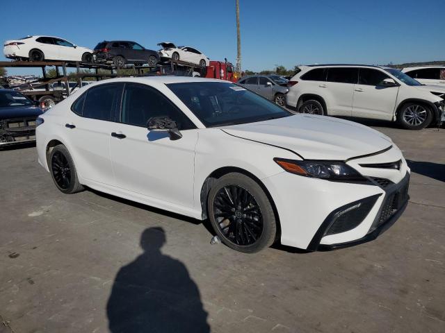 Photo 3 VIN: 4T1G11AK8NU033910 - TOYOTA CAMRY SE 