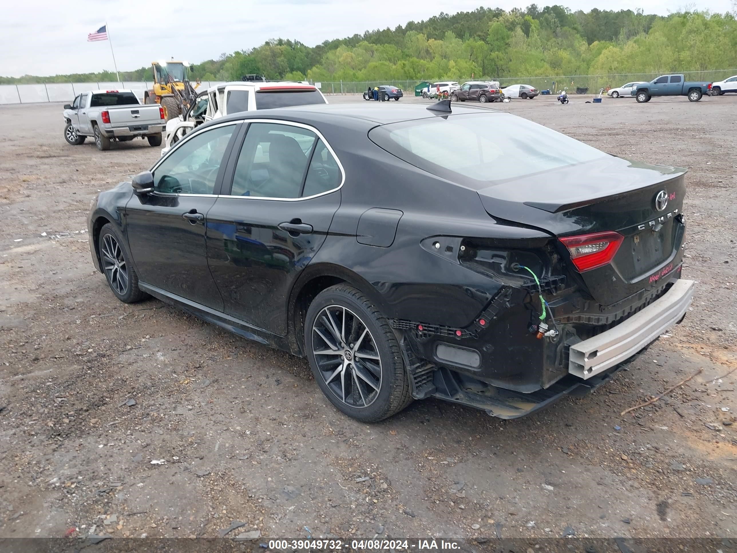 Photo 2 VIN: 4T1G11AK8NU632029 - TOYOTA CAMRY 