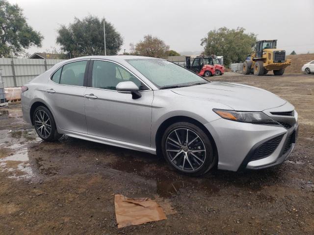 Photo 3 VIN: 4T1G11AK8NU678055 - TOYOTA CAMRY SE 