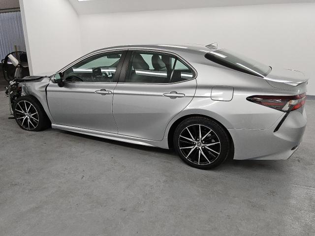 Photo 1 VIN: 4T1G11AK8NU700538 - TOYOTA CAMRY SE 