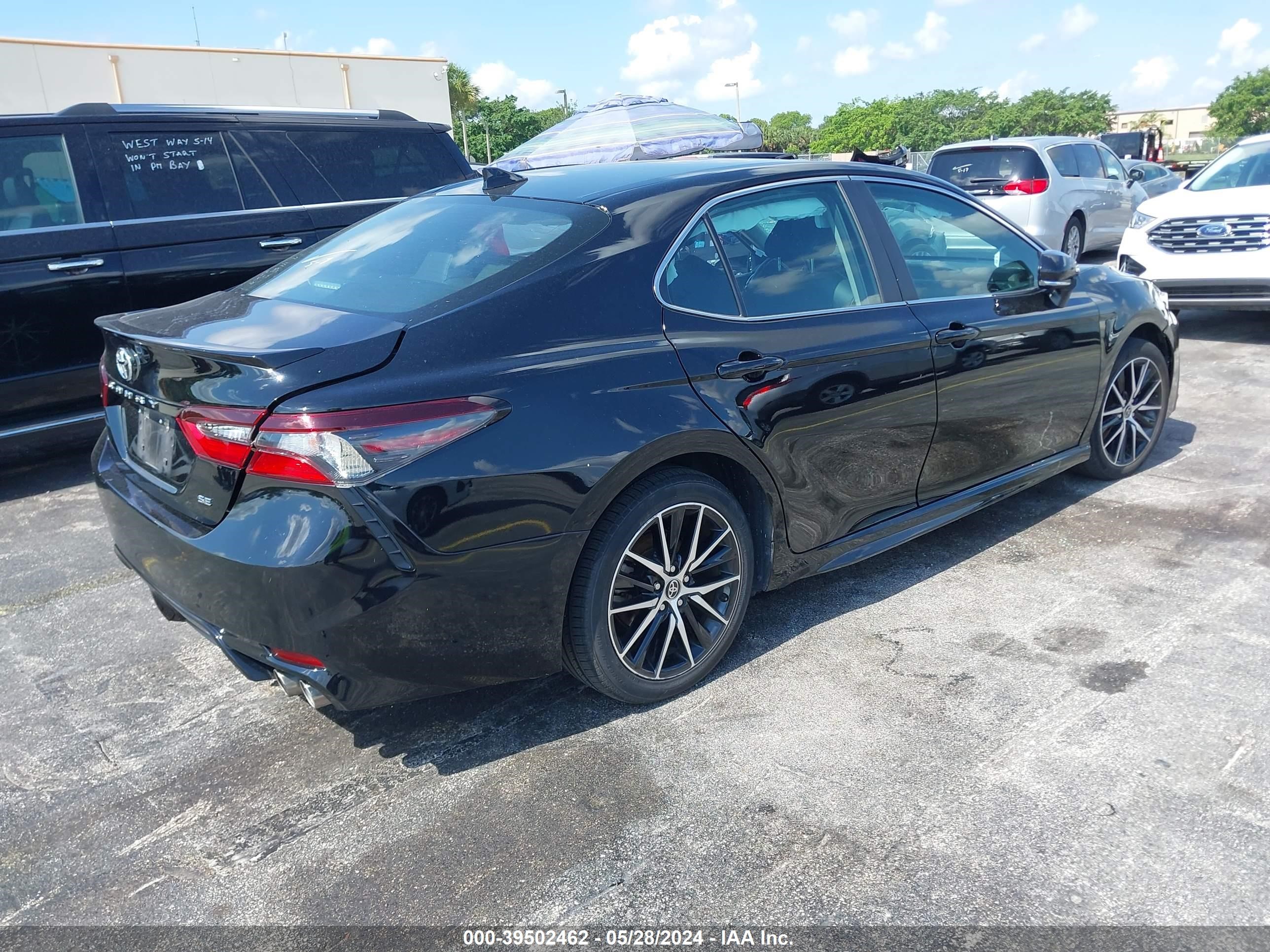 Photo 3 VIN: 4T1G11AK8PU760032 - TOYOTA CAMRY 