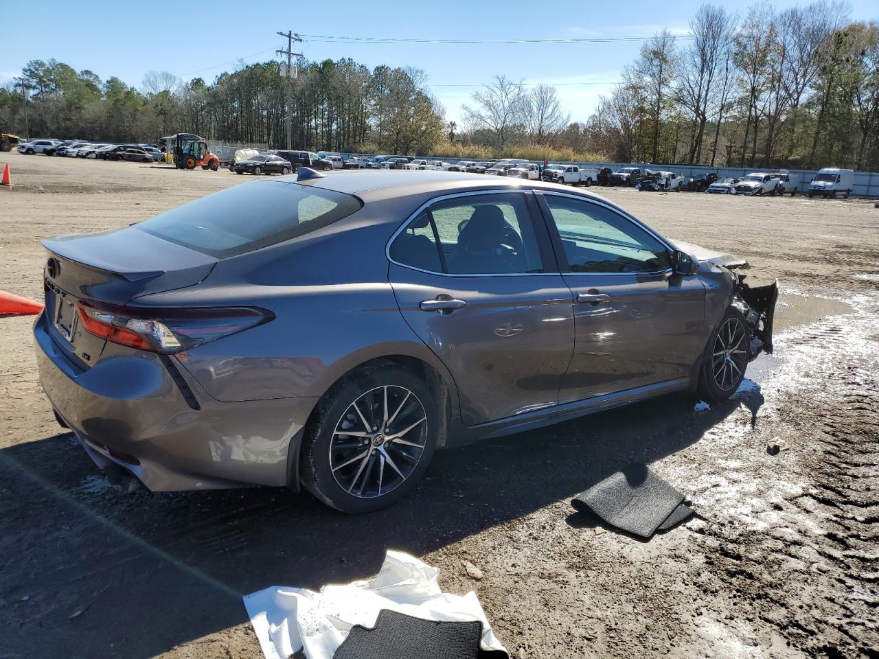 Photo 2 VIN: 4T1G11AK8PU794181 - TOYOTA CAMRY 