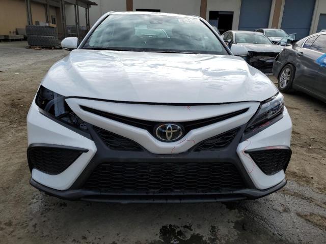 Photo 4 VIN: 4T1G11AK8PU813053 - TOYOTA CAMRY 