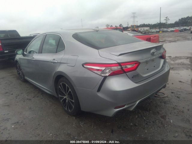 Photo 2 VIN: 4T1G11AK9LU304289 - TOYOTA CAMRY 