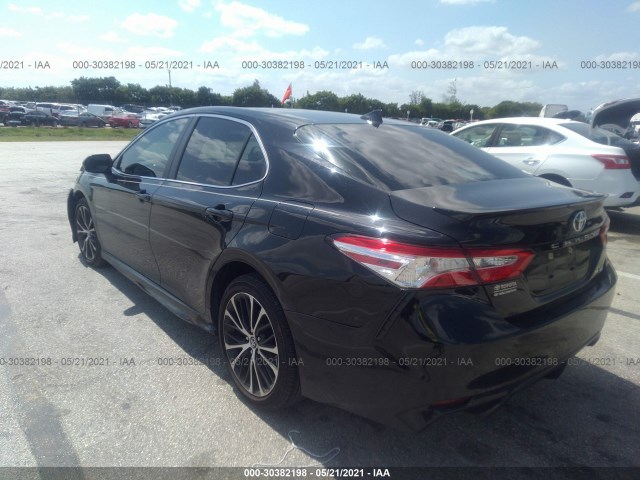 Photo 2 VIN: 4T1G11AK9LU337471 - TOYOTA CAMRY 