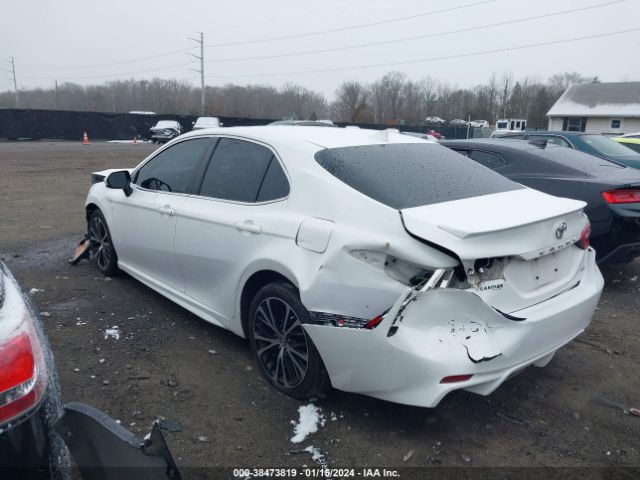 Photo 2 VIN: 4T1G11AK9LU340662 - TOYOTA CAMRY 