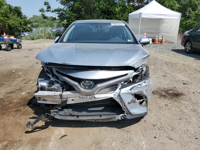 Photo 4 VIN: 4T1G11AK9LU858206 - TOYOTA CAMRY SE 