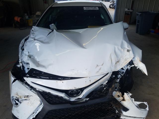 Photo 6 VIN: 4T1G11AK9LU902558 - TOYOTA CAMRY SE 