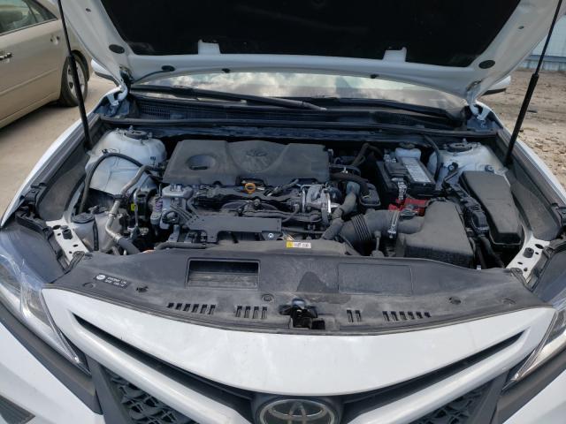 Photo 6 VIN: 4T1G11AK9LU944745 - TOYOTA CAMRY SE 